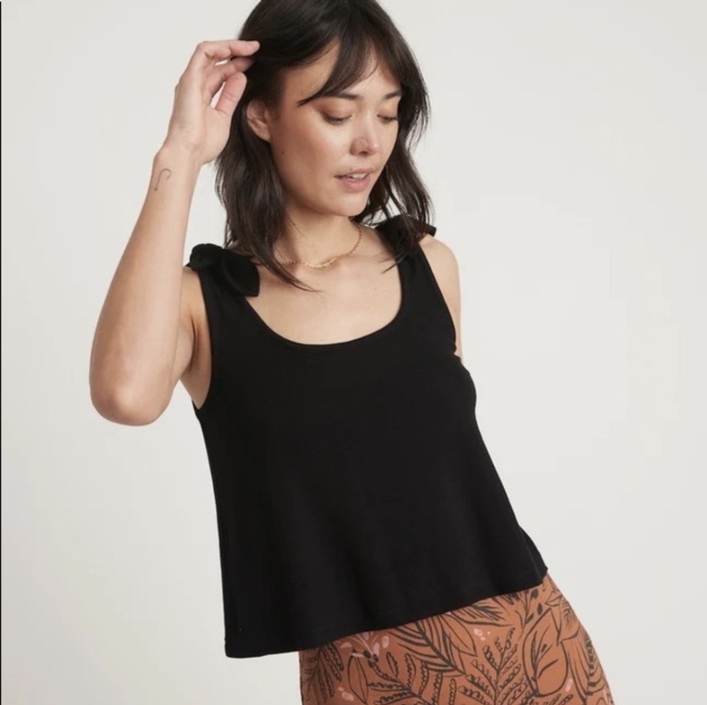 Marine Layer Lexi Rib Tie Tank - Picture 2 of 11